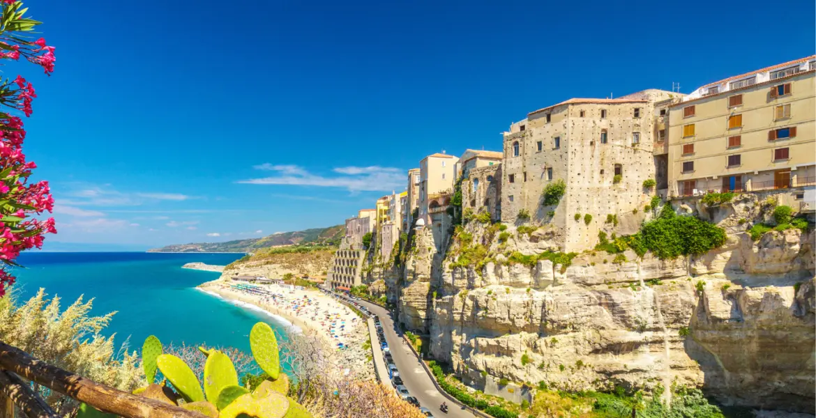 Chic Seaside Towns in Italy