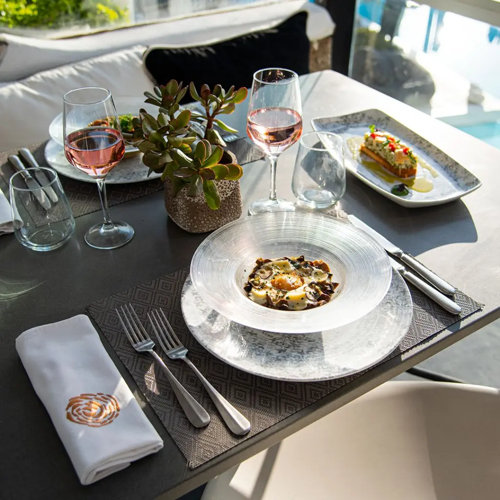 Krama Mykonos dining