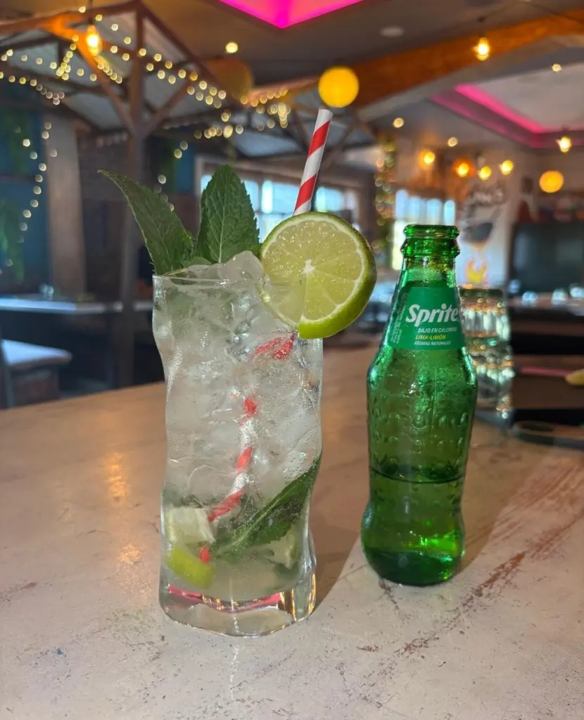 cocktails at Paimans