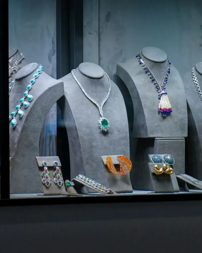 luxury gems at GemGeneve