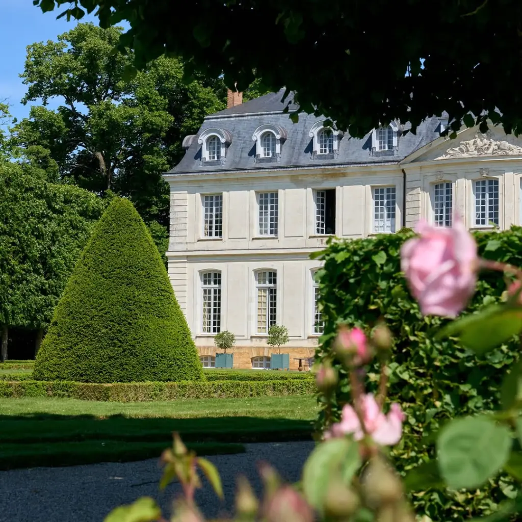 luxury stay at Château du Grand Lucé