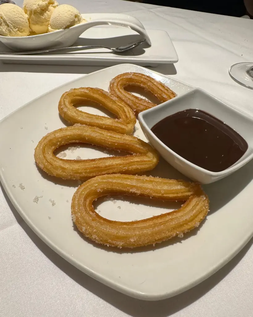 Los Hermanos dessert offering