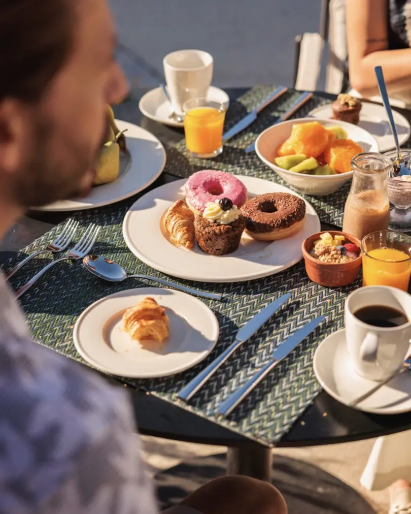 Platia breakfast offering