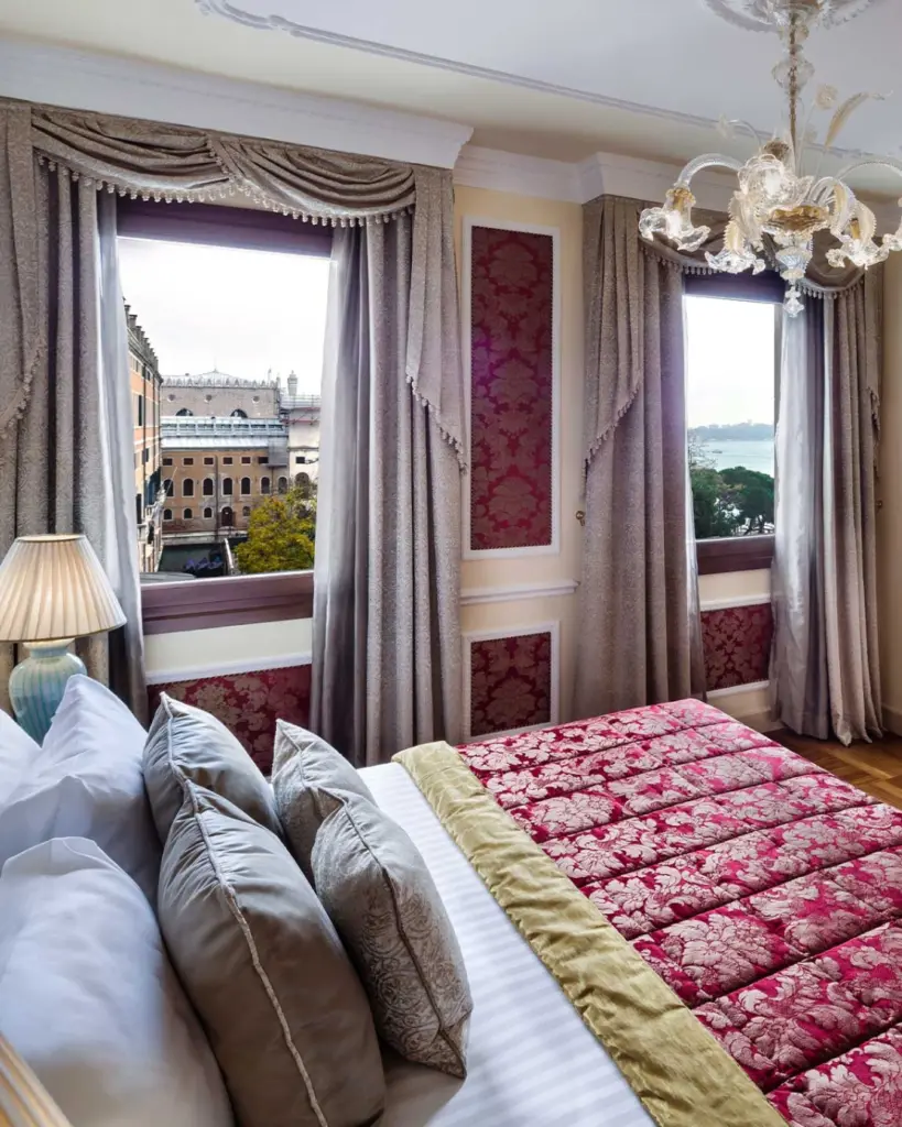 accommodation at Baglioni Hotel Luna