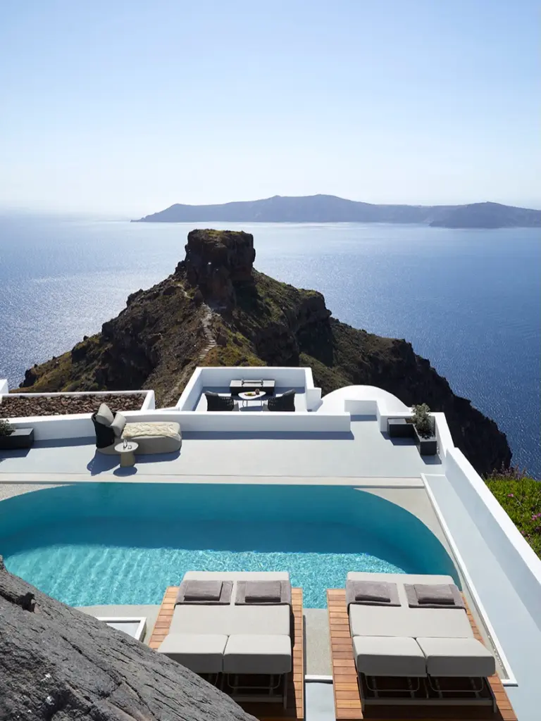 Grace Hotel, Auberge Collection