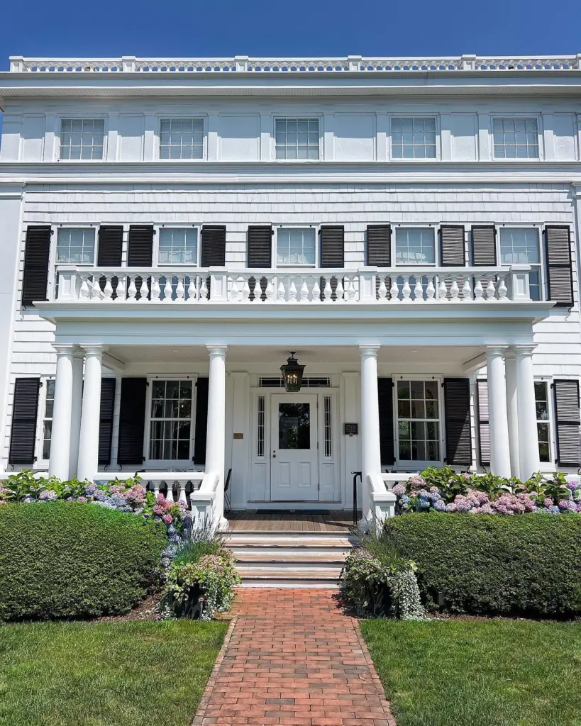 luxury stay at Topping Rose House