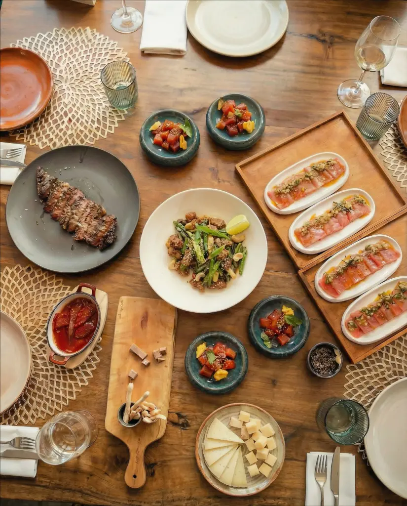 menu offerings at Cuarentaytrés