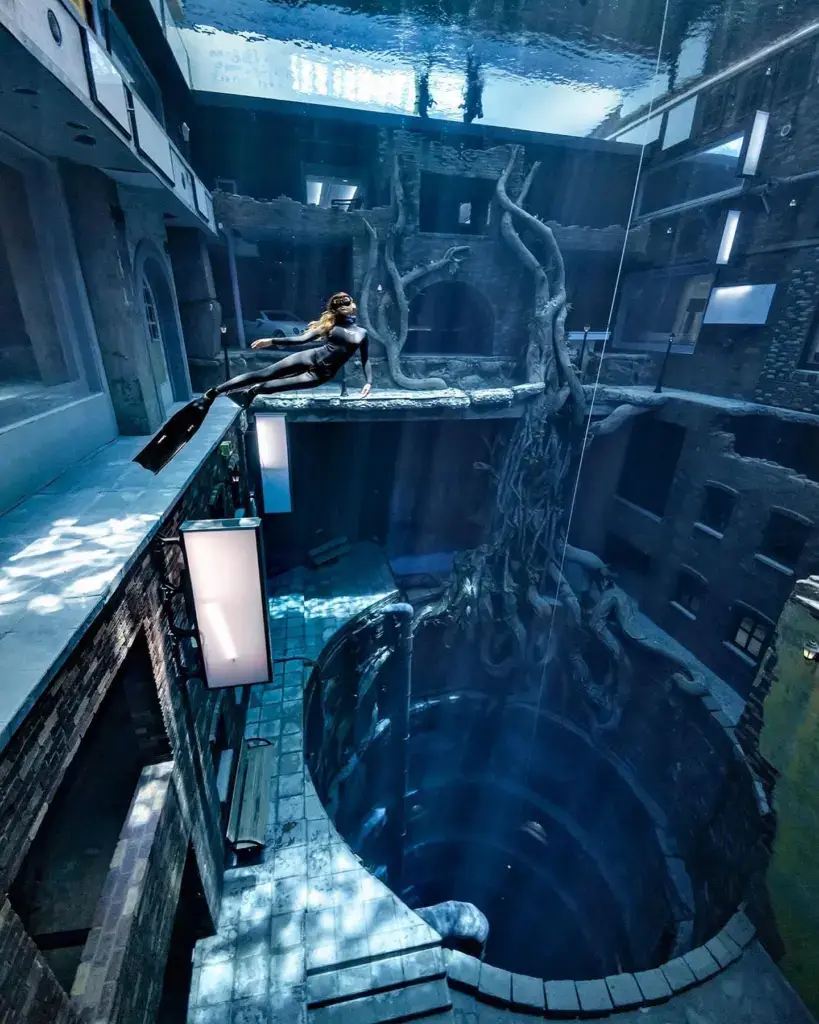 Deep Dive Dubai