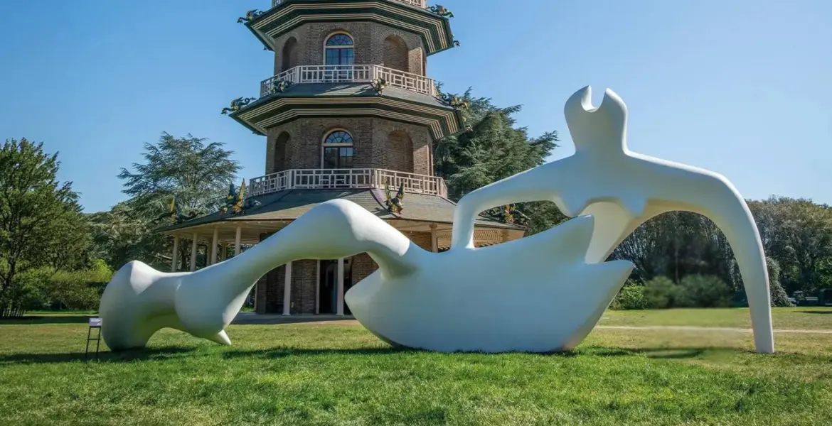 Henry Moore at Kew Gardens