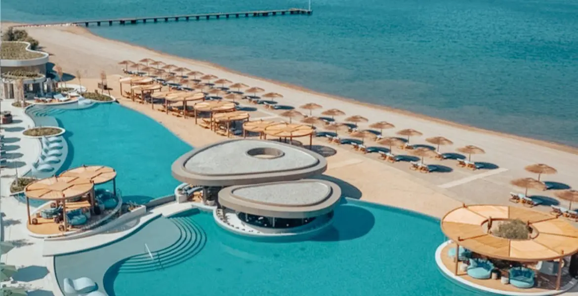 Ormos Beach Club