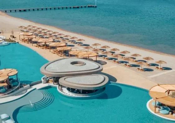 Ormos Beach Club