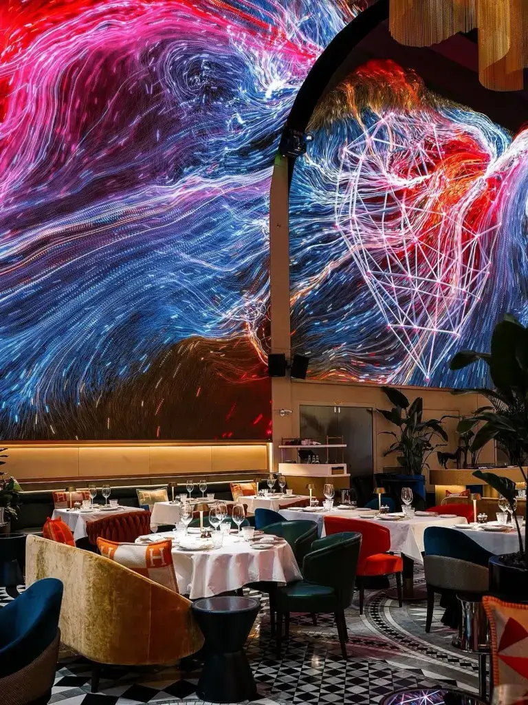 luxury dining in Dubai