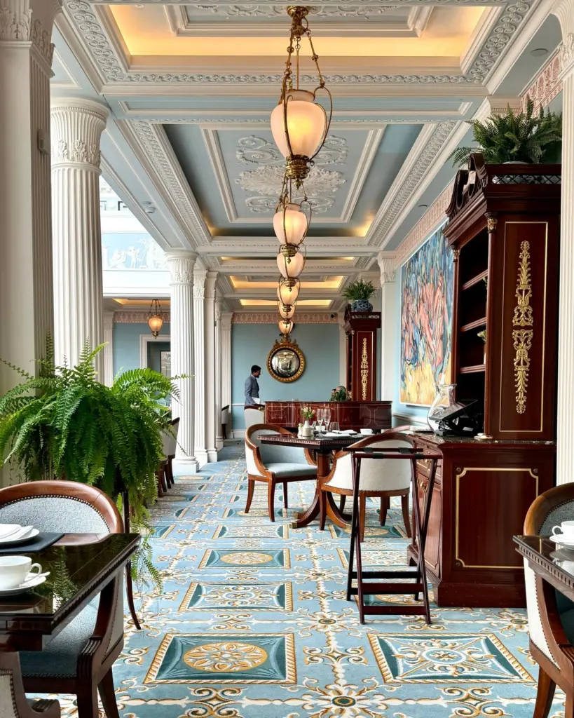 inside The Lanesborough Grill